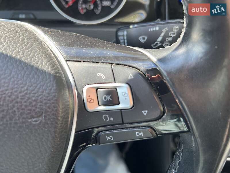 Универсал Volkswagen Golf 2013 в Киеве