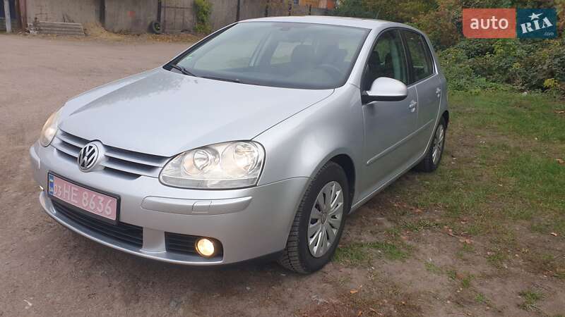 Хэтчбек Volkswagen Golf 2008 в Нежине