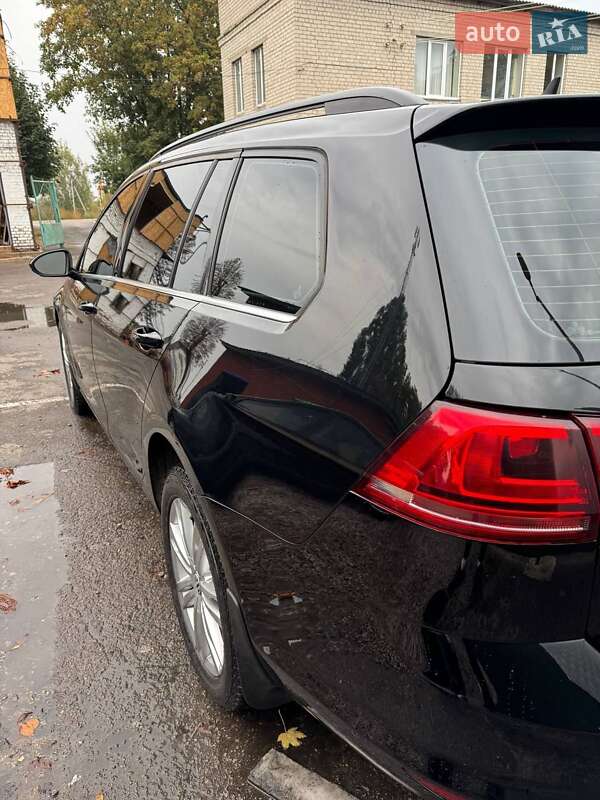Универсал Volkswagen Golf 2015 в Переяславе