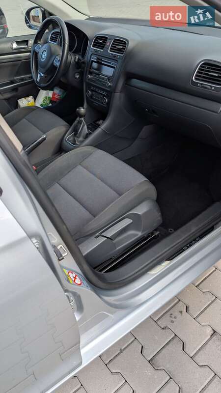 Универсал Volkswagen Golf 2012 в Львове фото 13 Универсал Volkswagen Golf 2012 в Львове