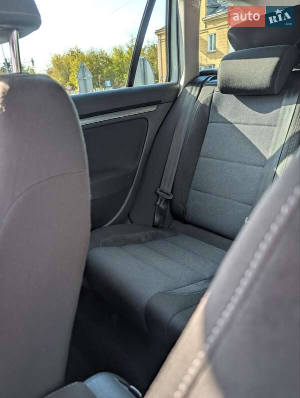 Универсал Volkswagen Golf 2012 в Львове фото 28 Универсал Volkswagen Golf 2012 в Львове