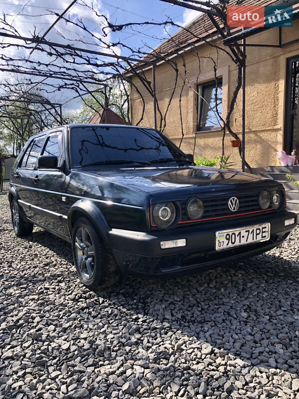 Хэтчбек Volkswagen Golf 1991 в Иршаве