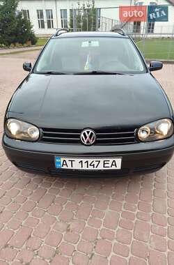 Универсал Volkswagen Golf 2000 в Рогатине