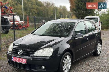 Хэтчбек Volkswagen Golf 2006 в Виннице