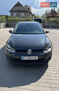Универсал Volkswagen Golf 2013 в Ивано-Франковске