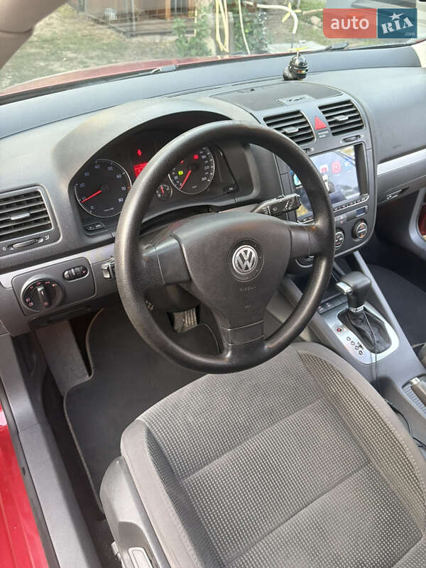 Універсал Volkswagen Golf 2007 в Дніпрі