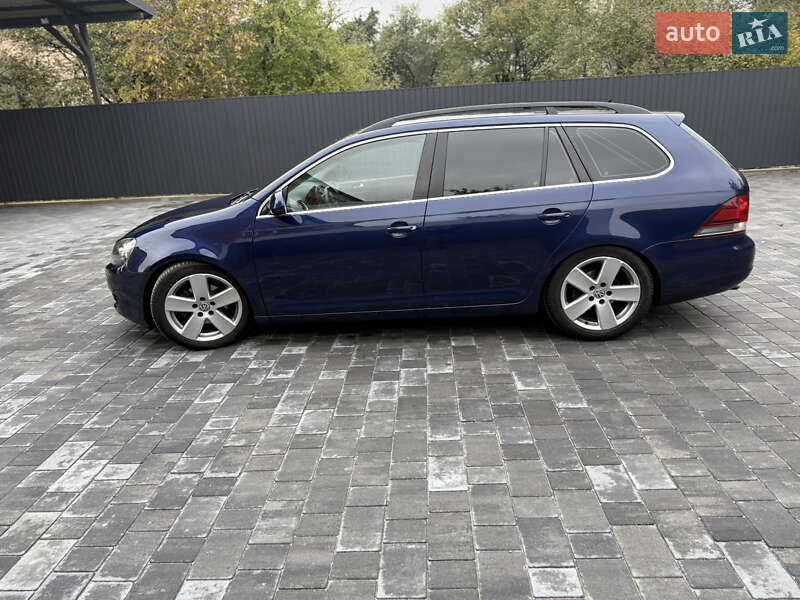 Універсал Volkswagen Golf 2010 в Хмельницькому