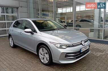 Хетчбек Volkswagen Golf 2024 в Києві