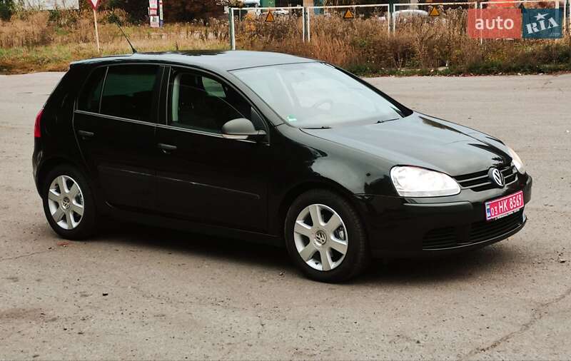 Хетчбек Volkswagen Golf 2008 в Полтаві