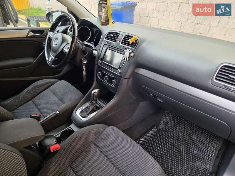 Хэтчбек Volkswagen Golf 2013 в Киеве фото 32 Хэтчбек Volkswagen Golf 2013 в Киеве