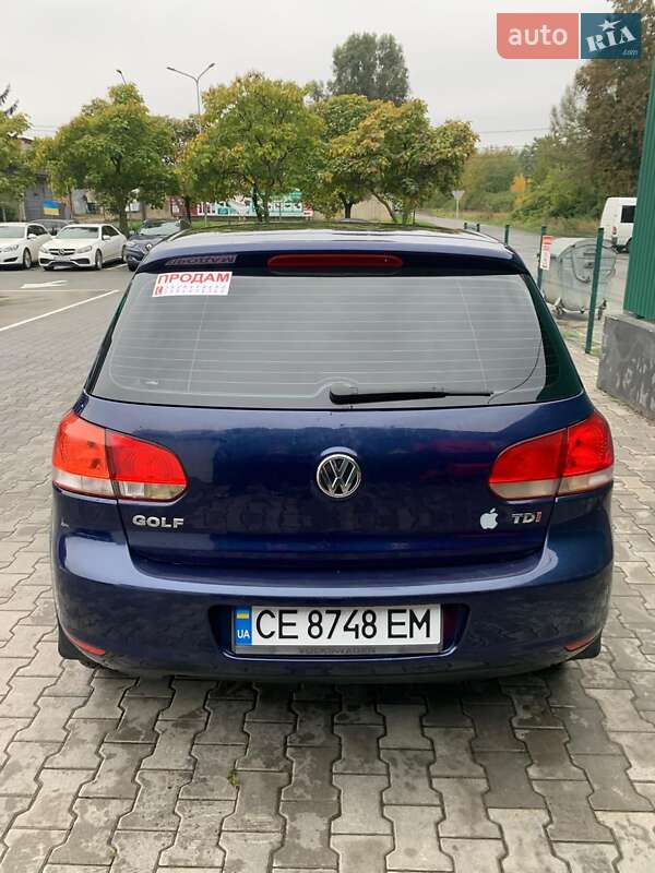 Хетчбек Volkswagen Golf 2010 в Чернівцях