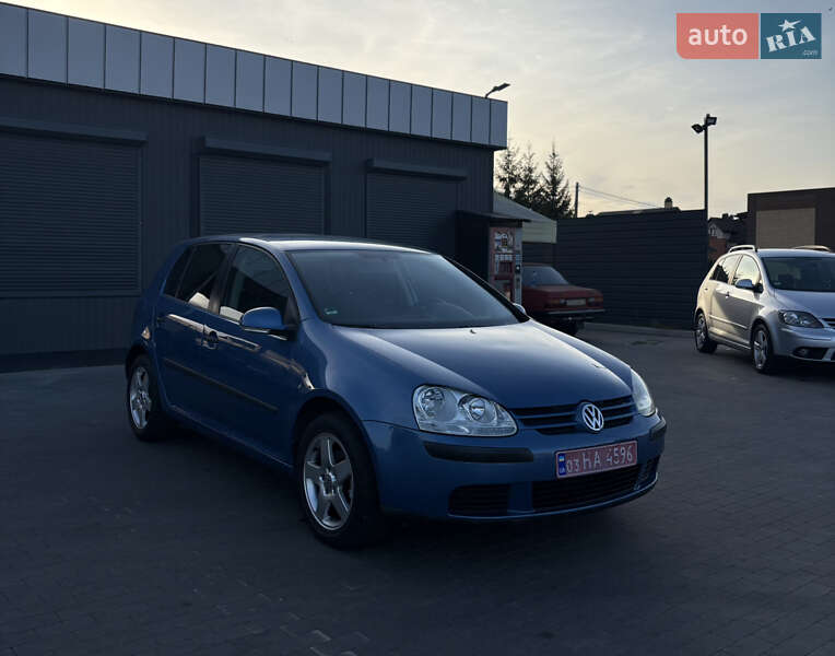 Volkswagen Golf 2005