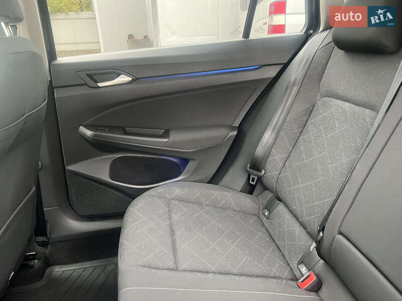 Универсал Volkswagen Golf 2021 в Черновцах фото 26 Универсал Volkswagen Golf 2021 в Черновцах