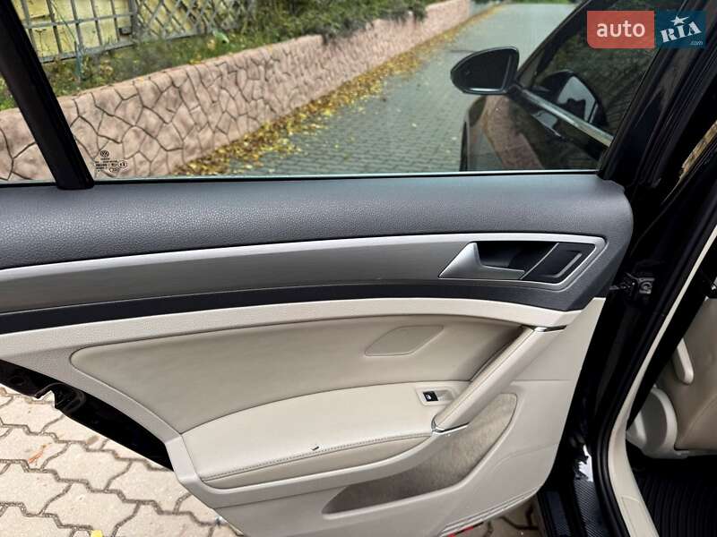 Универсал Volkswagen Golf 2016 в Хмельницком фото 12 Универсал Volkswagen Golf 2016 в Хмельницком