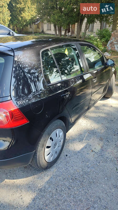 Хетчбек Volkswagen Golf 2008 в Житомирі