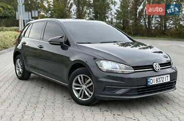Хэтчбек Volkswagen Golf 2017 в Хмельницком