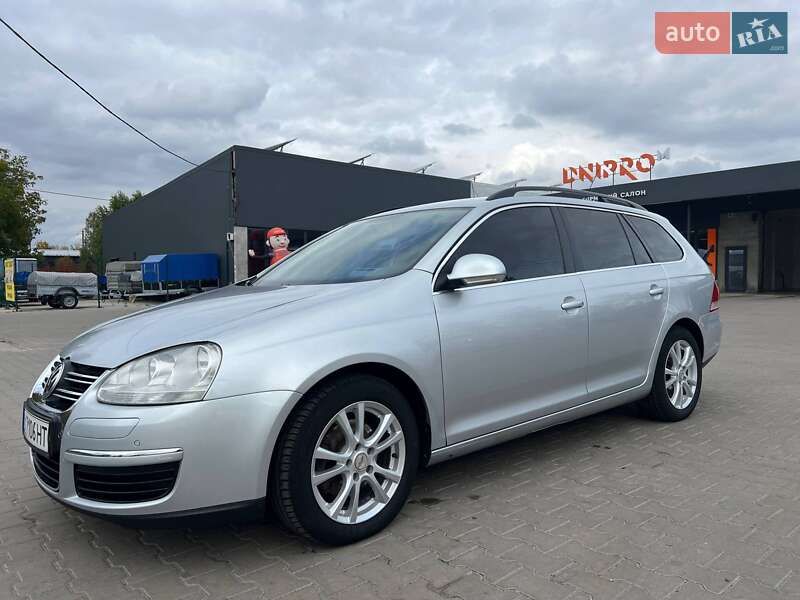 Универсал Volkswagen Golf 2009 в Первомайске