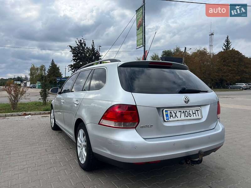 Универсал Volkswagen Golf 2009 в Первомайске