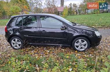 Хетчбек Volkswagen Golf 2008 в Києві