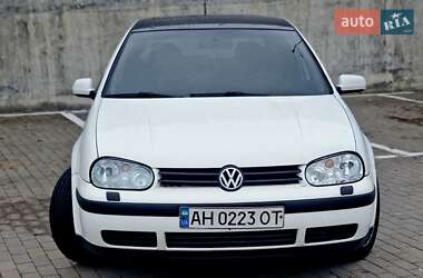 Хэтчбек Volkswagen Golf 2001 в  фото 3 Хэтчбек Volkswagen Golf 2001 в