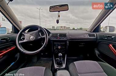 Хэтчбек Volkswagen Golf 2001 в  фото 13 Хэтчбек Volkswagen Golf 2001 в
