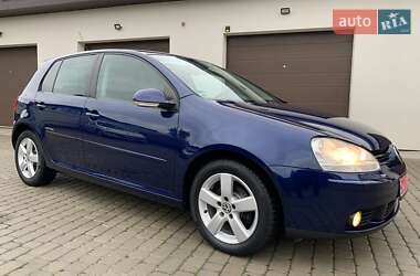 Хетчбек Volkswagen Golf 2008 в Івано-Франківську