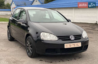 Хетчбек Volkswagen Golf 2007 в Радивиліві