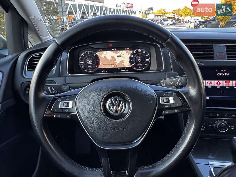 Універсал Volkswagen Golf 2019 в Хмельницькому