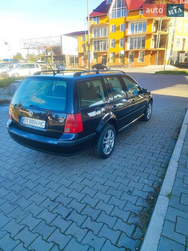 Універсал Volkswagen Golf 2003 в Старокостянтинові