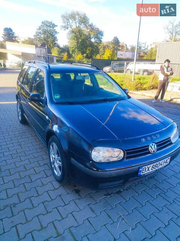 Універсал Volkswagen Golf 2003 в Старокостянтинові