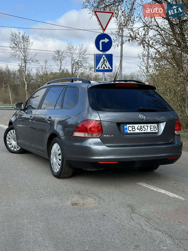 Універсал Volkswagen Golf 2007 в Чернігові