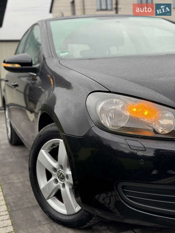 Хетчбек Volkswagen Golf 2012 в Львові