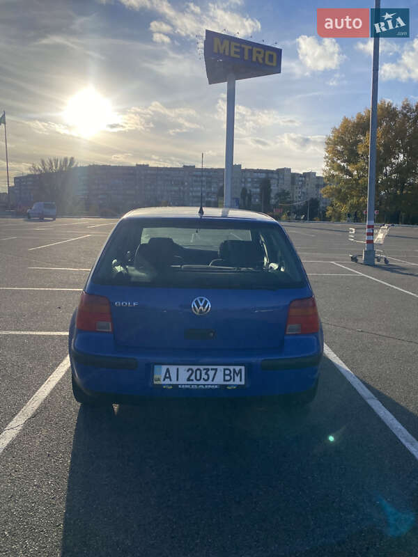 Хетчбек Volkswagen Golf 1999 в Києві