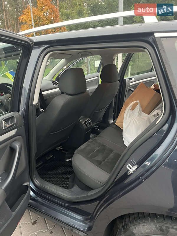 Универсал Volkswagen Golf 2010 в Киеве фото 11 Универсал Volkswagen Golf 2010 в Киеве