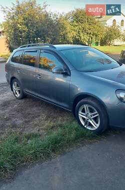 Універсал Volkswagen Golf 2011 в 