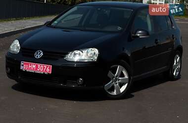 Хетчбек Volkswagen Golf 2009 в Чернігові