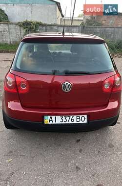 Хетчбек Volkswagen Golf 2007 в  фото 4 Хетчбек Volkswagen Golf 2007 в