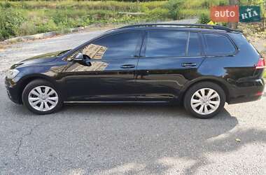 Универсал Volkswagen Golf 2018 в Харькове