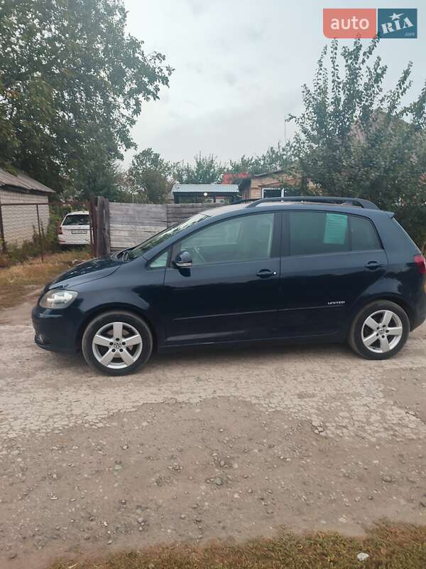 Хэтчбек Volkswagen Golf 2008 в Лозовой фото 12 Хэтчбек Volkswagen Golf 2008 в Лозовой