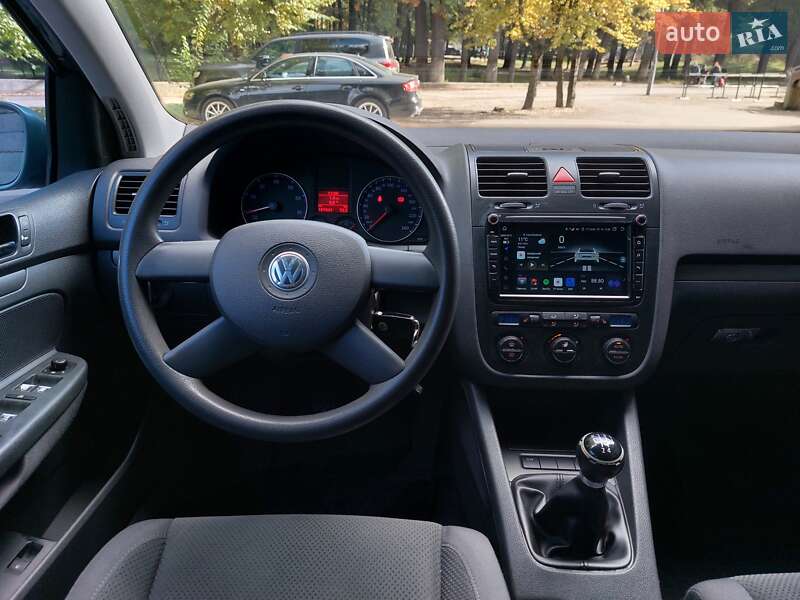 Хэтчбек Volkswagen Golf 2005 в Ивано-Франковске фото 24 Хэтчбек Volkswagen Golf 2005 в Ивано-Франковске