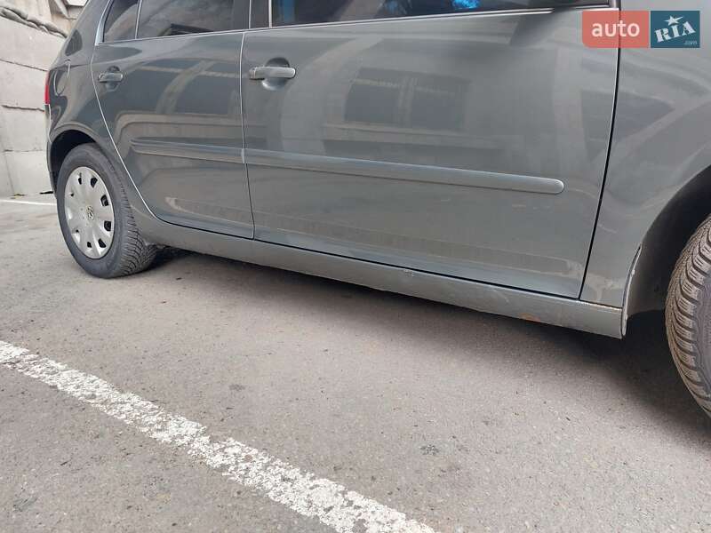 Хэтчбек Volkswagen Golf 2005 в Ивано-Франковске фото 38 Хэтчбек Volkswagen Golf 2005 в Ивано-Франковске