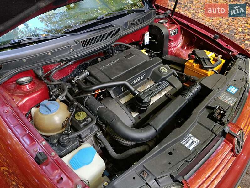 Хэтчбек Volkswagen Golf 1998 в Рава-Русской