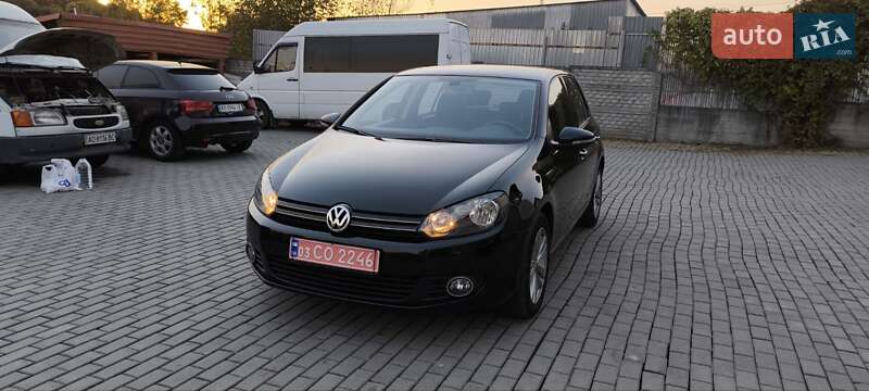 Хетчбек Volkswagen Golf 2009 в Мукачевому