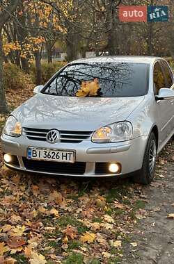 Хетчбек Volkswagen Golf 2006 в Києві
