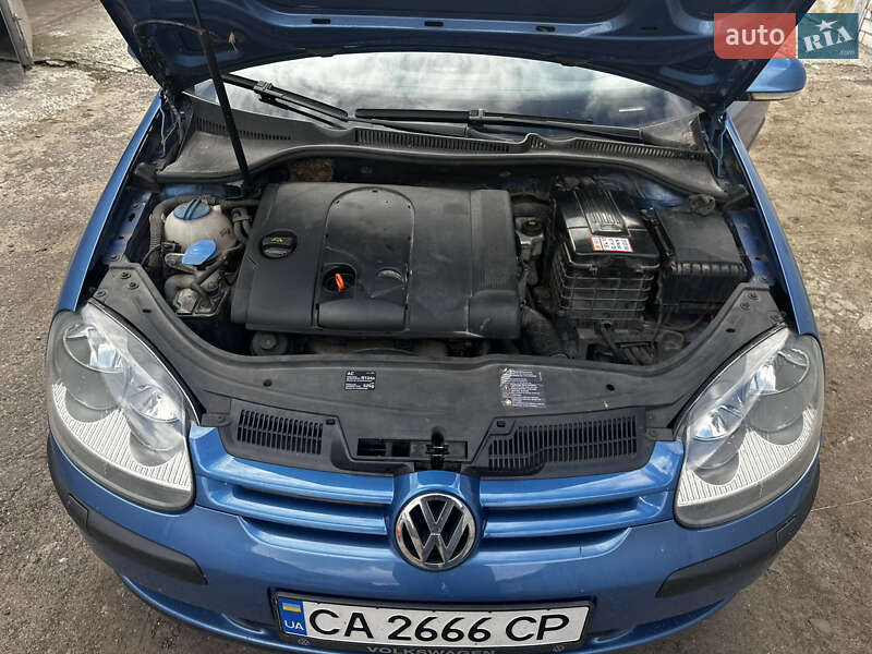 Хэтчбек Volkswagen Golf 2003 в Черкассах фото 14 Хэтчбек Volkswagen Golf 2003 в Черкассах