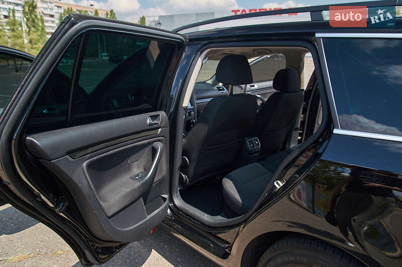 Универсал Volkswagen Golf 2011 в Николаеве фото 16 Универсал Volkswagen Golf 2011 в Николаеве