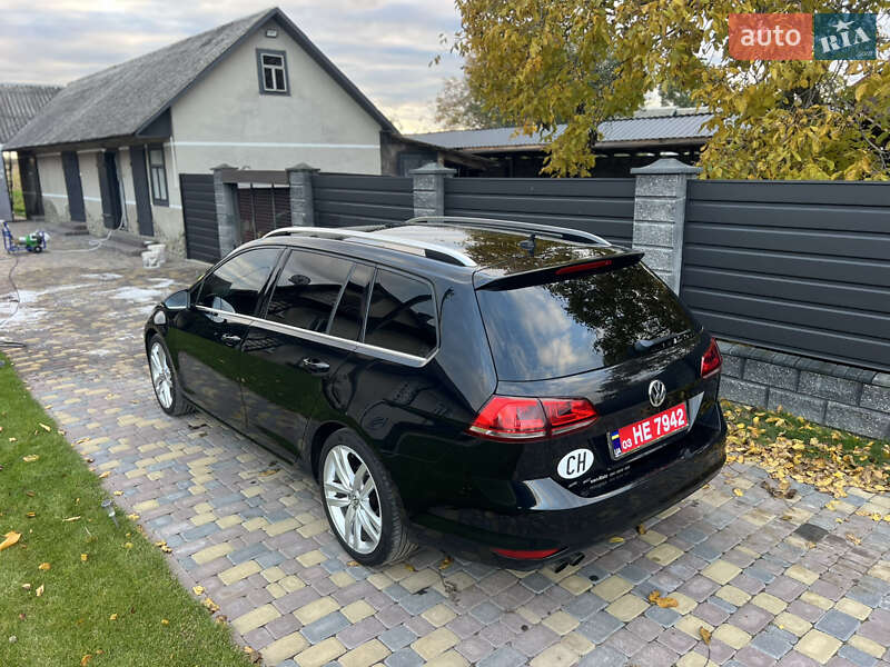 Універсал Volkswagen Golf 2014 в Рівному