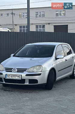 Хэтчбек Volkswagen Golf 2006 в Киеве