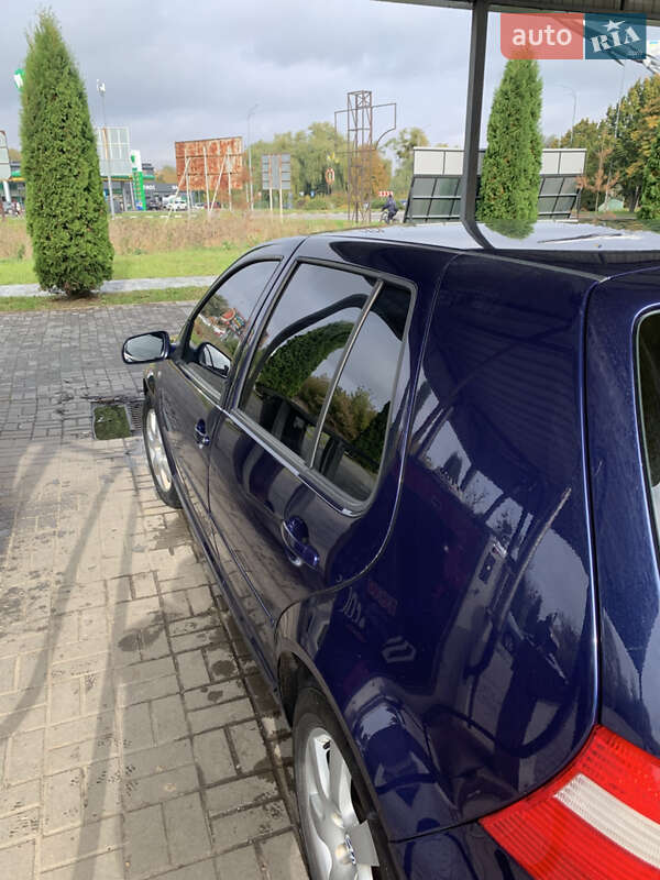 Хэтчбек Volkswagen Golf 2003 в Дубно фото 4 Хэтчбек Volkswagen Golf 2003 в Дубно