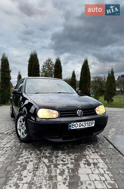 Хетчбек Volkswagen Golf 2000 в Бучачі